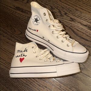 Converse CTAs Lift Hi Top Sneaker ♥️ 9 Women’s